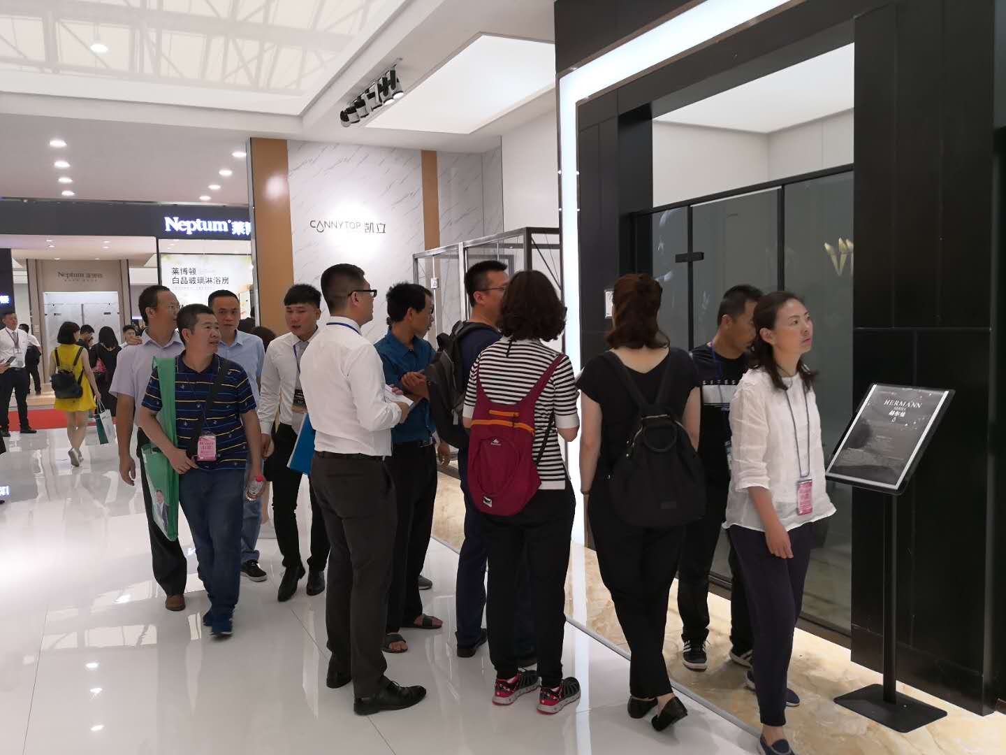 2018中國(guó)（上海）廚衛(wèi)展 凱立淋浴房攜新品震撼來襲