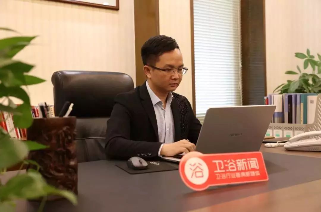 凱立淋浴房創(chuàng)始人之一、現任董事總經理徐振幼